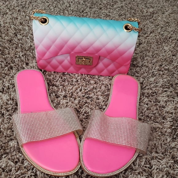 💎💎Bling Sandals 💎💎 NWOT - Picture 2 of 4